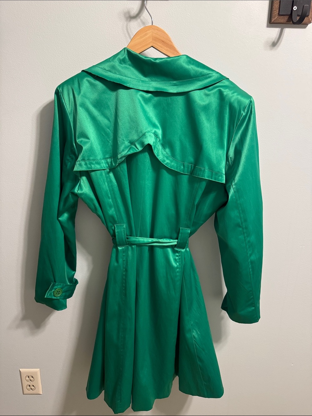 NY Collection Green Trench Coat with Waist Tie - women’s - Picture 5 of 7